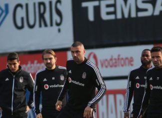 Beşiktaş'ın kaptanları ortak kararı yönetime iletti