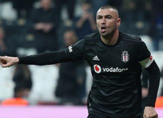Burak Yılmaz kafa karıştırdı! Beşiktaş'ta menajer gerilimi…