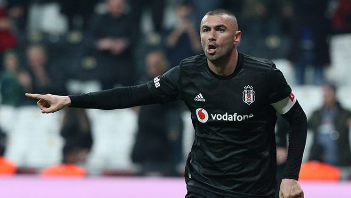 Burak Yılmaz kafa karıştırdı! Beşiktaş'ta menajer gerilimi…