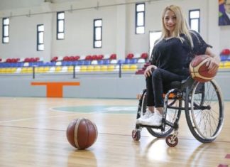 Milli sporcu Selin Şahin özel otobüsle evine gönderildi