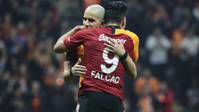 Galatasaray'da indirim operasyonu!