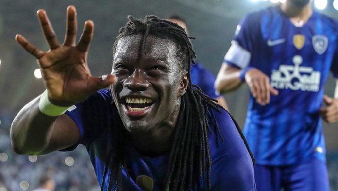 Bafetimbi Gomis yeni imza için anlaştı