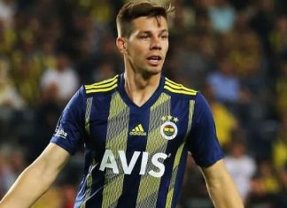 Fenerbahçe'de ilk 11'e yeni sezonda 5 yeni isim