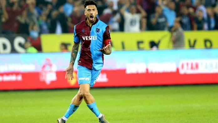 Jose Sosa, Trabzonspor'da bir ilk yaşıyor