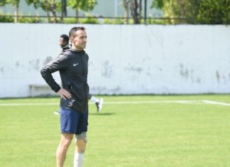 Gazi futbolcu antrenörlük alanında kendini Denizlispor'da geliştirecek