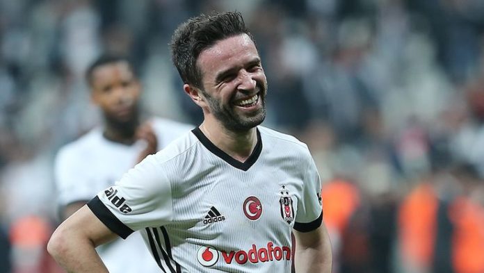 Fenerbahçe'de hedef Gökhan Gönül