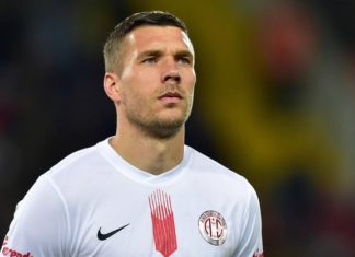 Antalyasporlu futbolcu Lukas Podolski futbolu özledi