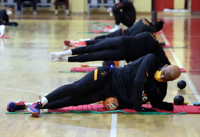 Galatasaray, Şener Özbayraklı ve Oğulcan Çağlayan'ın durumunu açıkladı!