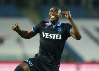 Benik Afobe kimdir, nereli, kaç yaşında? Benik Afobe hangi takımlarda oynadı? Benik Afobe'nin maaşı ne kadar?