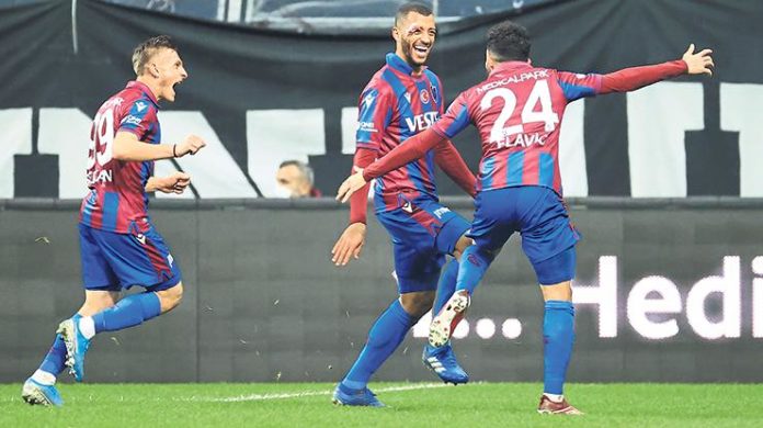 Trabzonspor'da savunmaya kart uyarısı