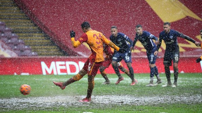 Galatasaray penaltı kaçırmıyor! 10'da 10