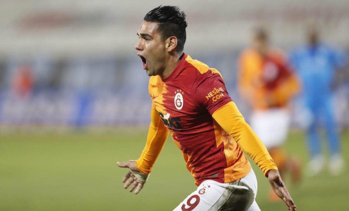 Radamel Falcao kimdir, nereli, kaç yaşında? Radamel Falcao hangi takımlarda oynadı? Radamel Falcao'nun maaşı ne kadar?