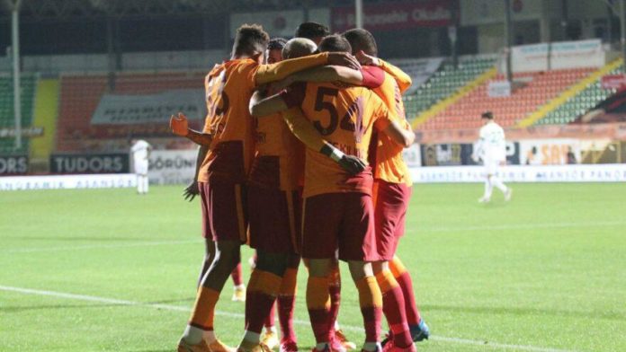 Galatasaray, savunmasıyla Süper Lig’in zirvesinde