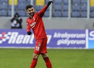 Beşiktaş'ta Ghezzal sahalara dönüyor