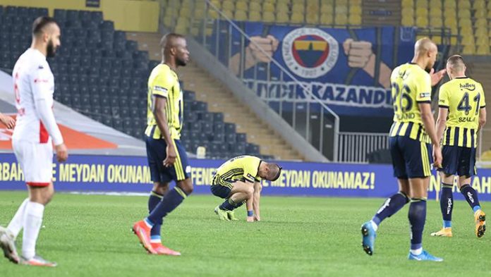 Fenerbahçe'nin evindeki kan kaybı sürüyor