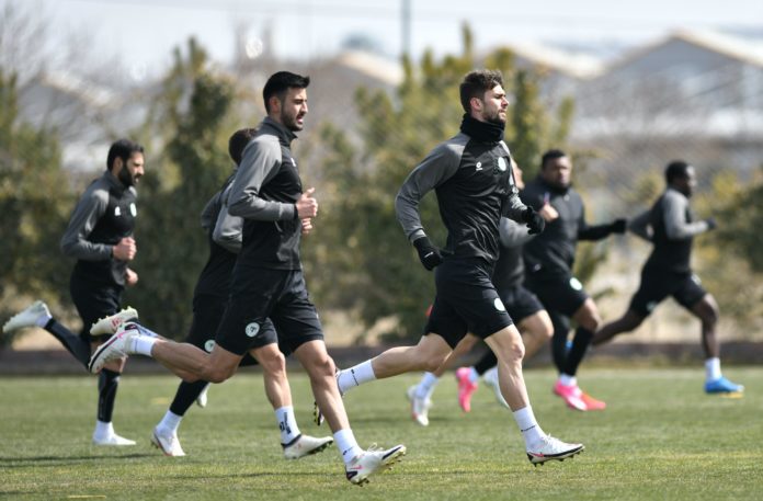 Konyaspor, Kasımpaşa maçının hazırlıklarına başladı