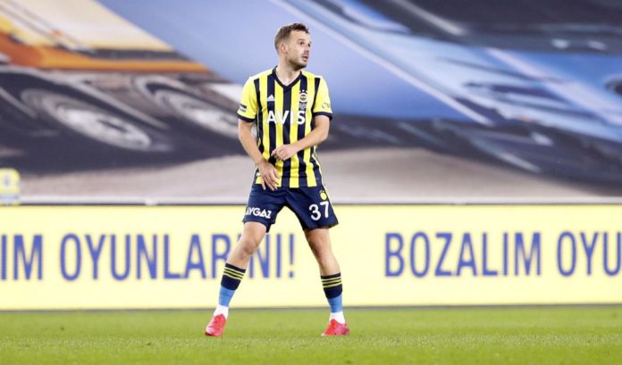 Fenerbahçe haberi | Filip Novak: Taraftarımızdan özür diliyoruz