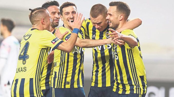 Emre Belözoğlu ve volkan Demirel'den Fenerbahçe'ye motivasyon