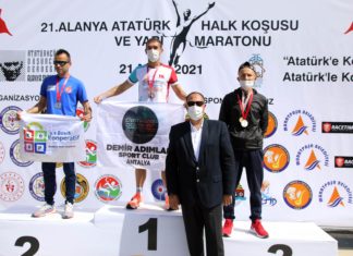 Alanya'da 21. Atatürk Halk Koşusu ve Yarı Maratonu yapıldı