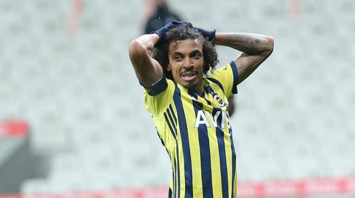 Luiz Gustavo: Lig ortada. Son maça kadar savaşacağız!