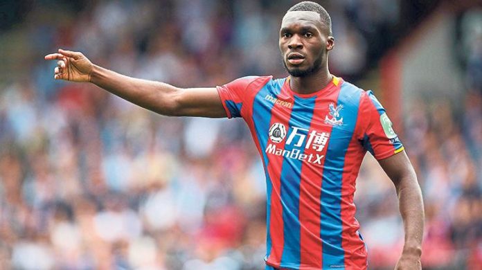 Galatasaray ve Beşiktaş Benteke'yi transfer etmek istiyor