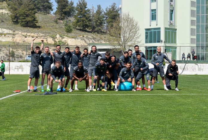 Denizlispor, Fenerbahçe karşısında 16 yıl sonra ilk peşinde