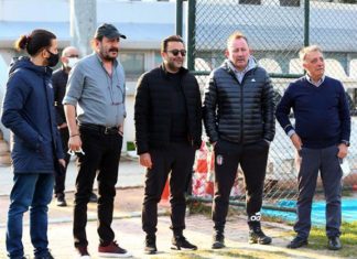 Beşiktaş Başkanı Ahmet Nur Çebi takımın antrenmanını izledi