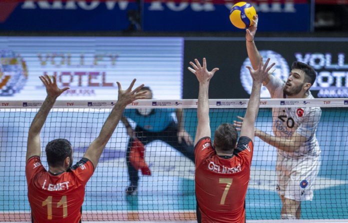 Halkbank-Spor Toto maç sonucu: 3-0