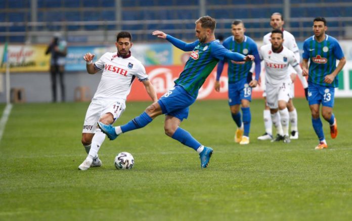 Trabzonspor'da Anastasios Bakasetas ile Yusuf Sarı sorunsuz tamamladı