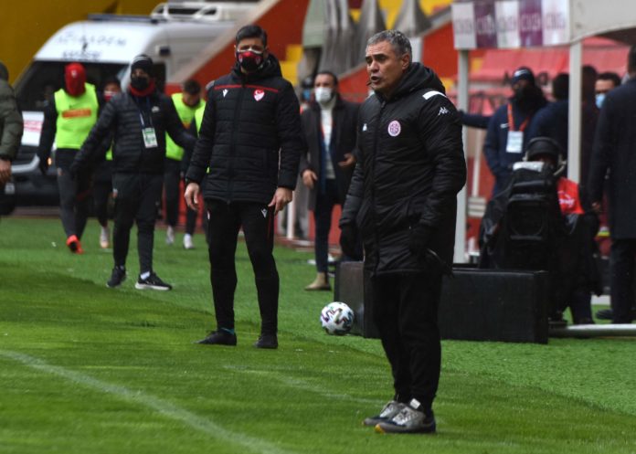 Ersun Yanal: Antalyaspor önemli kazanımlar elde edecek