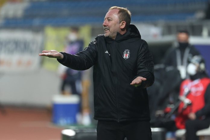 Beşiktaş'ta Sergen Yalçın tarih yazıyor! Gordon Milne ve Şenol Güneş'i geçti