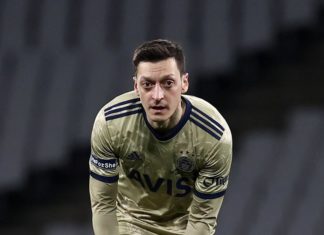 Mesut Özil’den ihtiyaç sahipleri için 100 bin euro