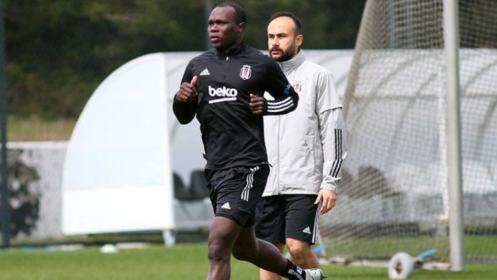 Beşiktaş Aboubakar'dan gelecek haberi bekliyor