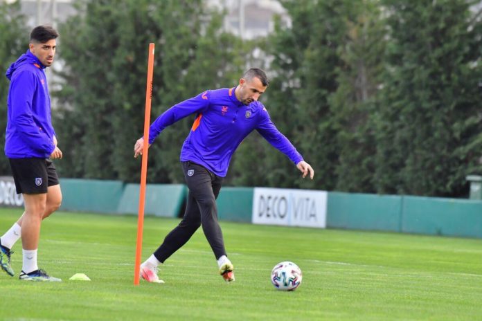 Başakşehir'de Caiçara, Bolingoli ve Hasan Ali Kaldırım takımdan ayrı çalıştı