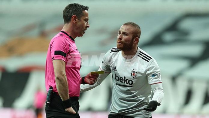 Beşiktaş – Ankaragücü | Halis Özkahya, 3 kez penaltı noktasını gösterdi