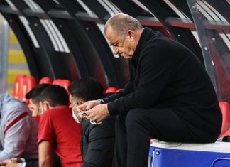 Fatih Terim yerinden kıpırdamadı bile!