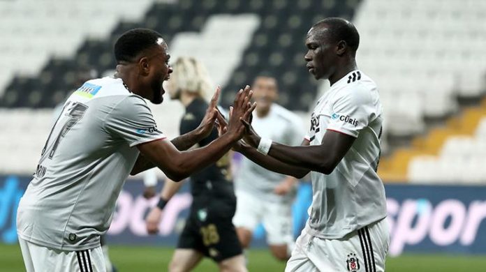 Beşiktaş'ta forvet krizi! Larin de yetişmezse…