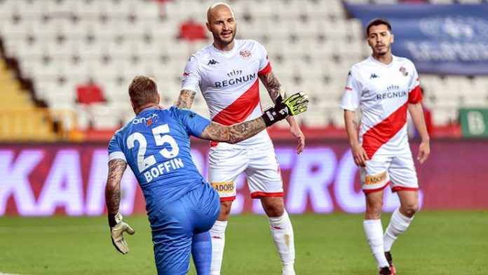 Antalyaspor-Galatasaray maçına Ruud Boffin damgası!