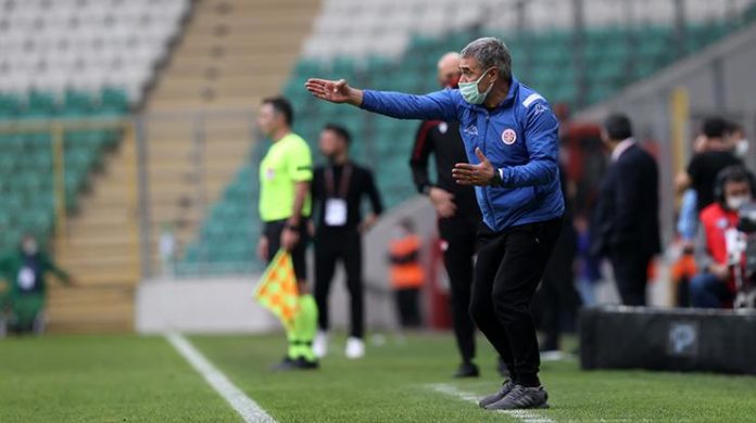 Ersun Yanal: Gelişerek oynamayı hedefliyoruz