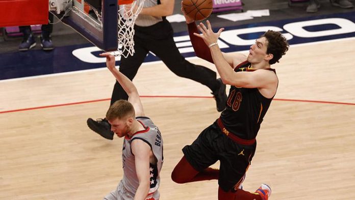 Cedi Osman'dan Washington potasına 14 sayı