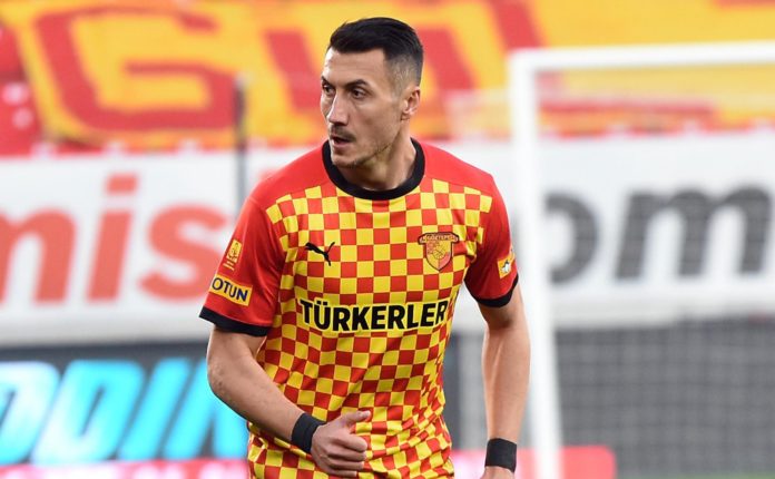 Göztepe'de Jahovic tutulmuyor