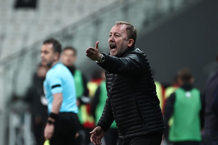 Sergen Yalçın: Aboubakar ve Oğuzhan Özyakup Göztepe maçında yok