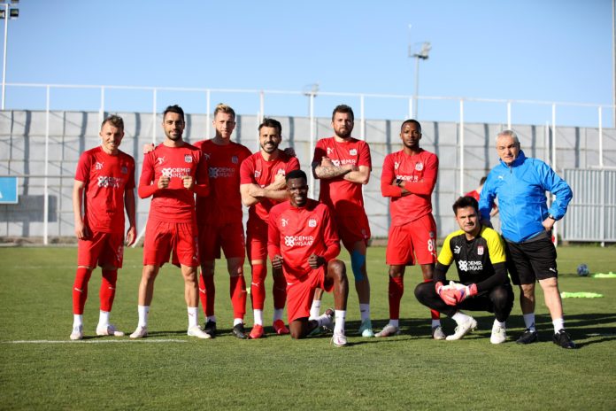 Sivasspor, Kasımpaşa maçının hazırlıklarına başladı