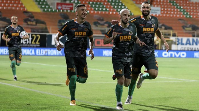 Alanyaspor, son maçı kazanmak istiyor