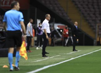 İrfan Buz, Galatasaray maçına 5 defansla çıktı