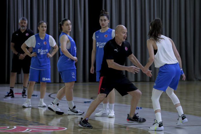 A Milli Kadın Basketbol Takımı, Avrupa Şampiyonası’nın hazırlıklarını sürdürüyor