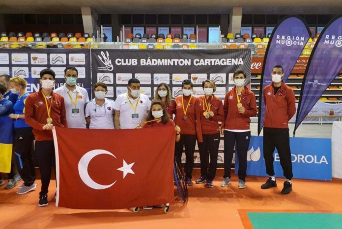 Milli para badmintoncular'dan İspanya'da 5 madalya