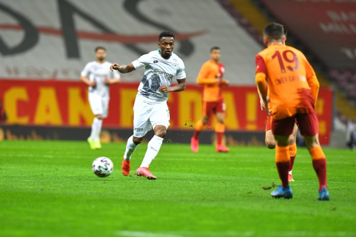 Galatasaray'a dönen Jesse Sekidika, Konyaspor'a veda etti