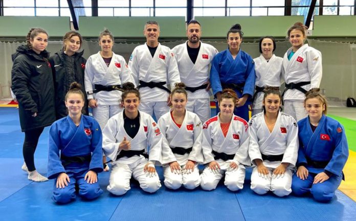 Judo Erkek ve Kadın Milli Takımı, Ankara'da ortak kampta