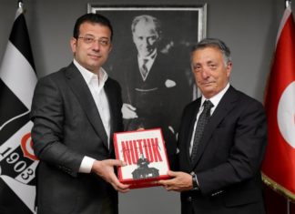 Ekrem İmamoğlu ve Rıza Akpolat'tan Beşiktaş Kulübü'ne ziyaret